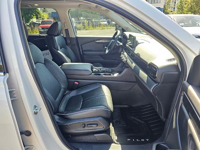 2023 Honda Pilot Elite AWD