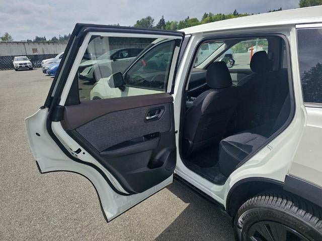 2021 Nissan Rogue AWD SV