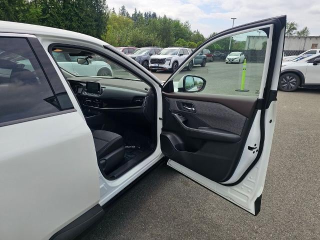 2021 Nissan Rogue AWD SV