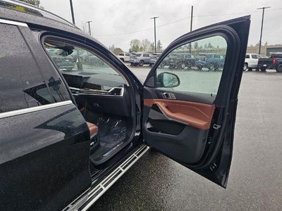 2026 BMW X7 xDrive40i Sports Activity Vehicle