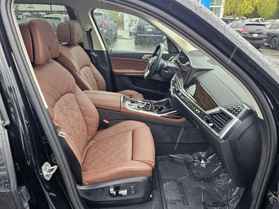 2026 BMW X7 xDrive40i Sports Activity Vehicle