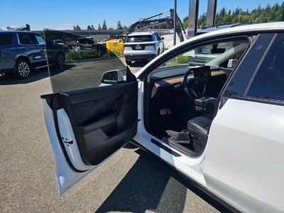 2022 Tesla Model Y Performance AWD