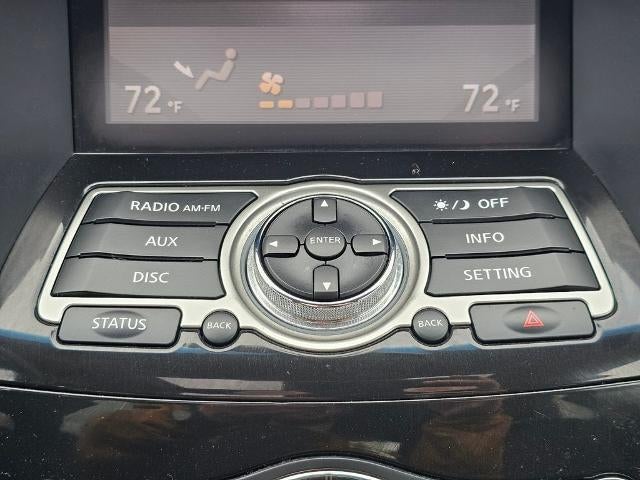 2017 INFINITI QX70 AWD