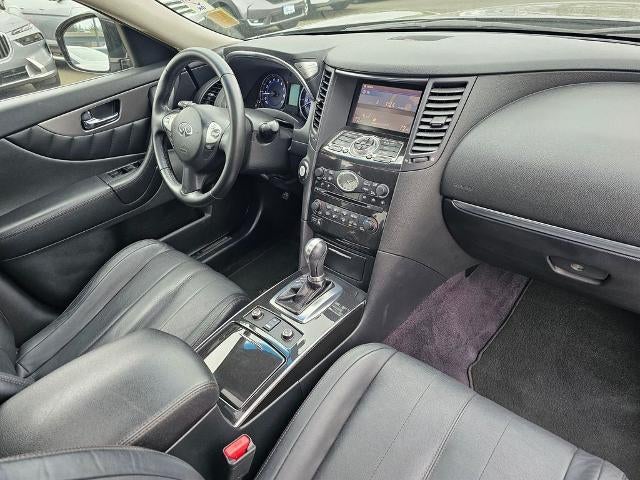 2017 INFINITI QX70 AWD