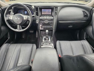 2017 INFINITI QX70 AWD