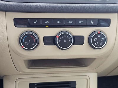 2017 Volkswagen Tiguan Limited 2.0T 4MOTION