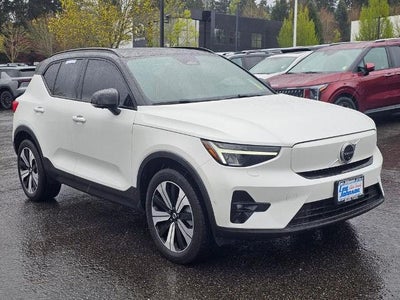 2023 Volvo XC40 Recharge Pure Electric Twin eAWD Plus