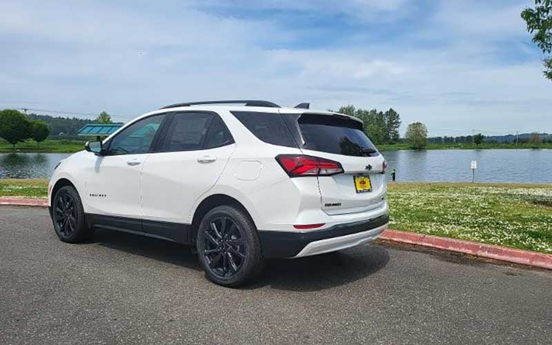 A whit Chevy Traverse parked by Lake Tye in Monroe, WA